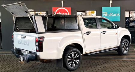 2017-Isuzu-KB-250-D-Teq-HO-X-Rider-Double-Cab_8