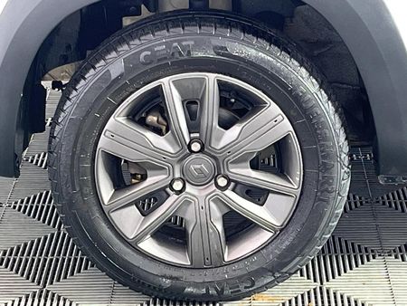2021-Renault-Kwid-10-Climber_4
