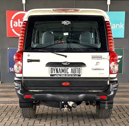 2006-Mahindra-Scorpio-26-TDi-GLX_5