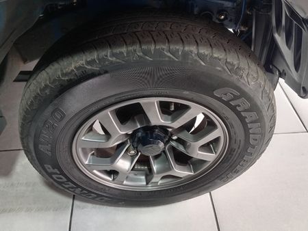 2023-Suzuki-Jimny-15-GL-Auto_15