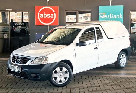 2022-Nissan-NP200-16-AC-Safety-Pack_2