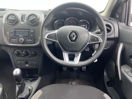 2018-Renault-Sandero-900T-Stepway-Expression_6