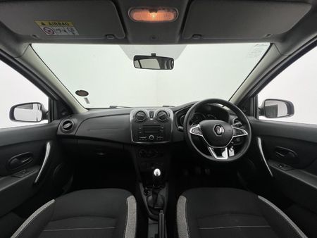 2018-Renault-Sandero-900T-Stepway-Expression_8