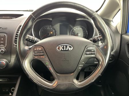 2016-Kia-Cerato-16-EX-5-dr_11