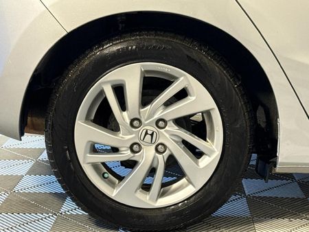 2016-Honda-Jazz-15-Elegance_7