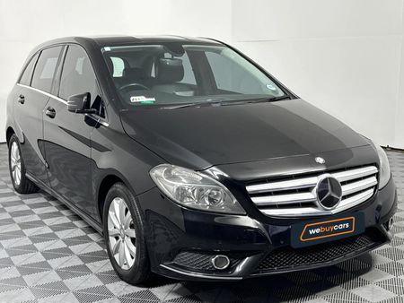 2013-Mercedes-Benz-B-Class-B-180-CDI-BE-Auto_16