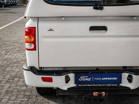 2022-Mahindra-Pik-Up-22-mHawk-S6-Single-Cab_9