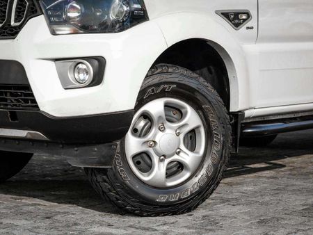 2022-Mahindra-Pik-Up-22-mHawk-S6-Single-Cab_2