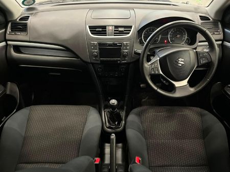 2016-Suzuki-Swift-14-GLS_11