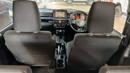 2022-Suzuki-Jimny-15-GLX-Auto_14