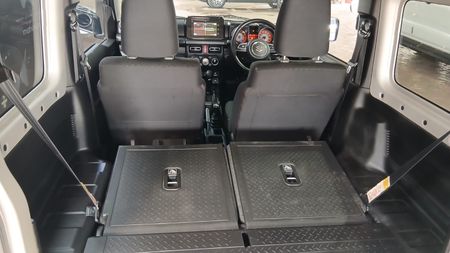 2022-Suzuki-Jimny-15-GLX-Auto_16