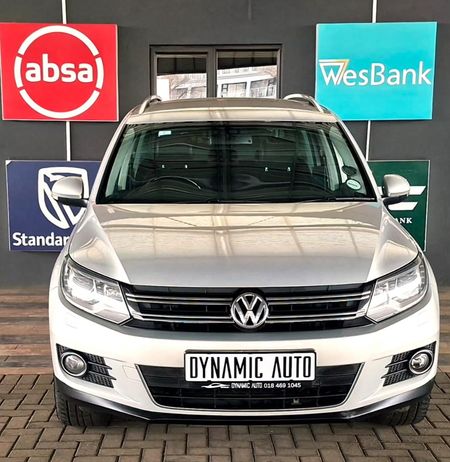 2012-Volkswagen-Tiguan-20-TDI-Sport-Style-4Motion-Auto_1