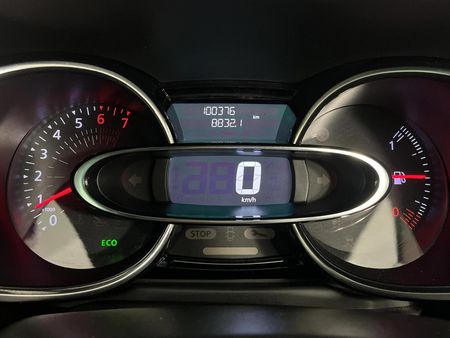 2018-Renault-Clio-IV-12T-GT-Line-88kW_2