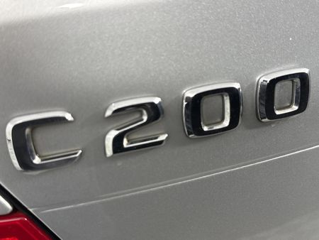 2010-Mercedes-Benz-C-Class-C-200-CGI-BE-Avantgarde-Auto_11
