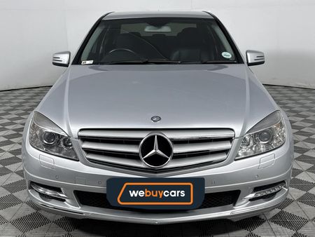 2010-Mercedes-Benz-C-Class-C-200-CGI-BE-Avantgarde-Auto_15