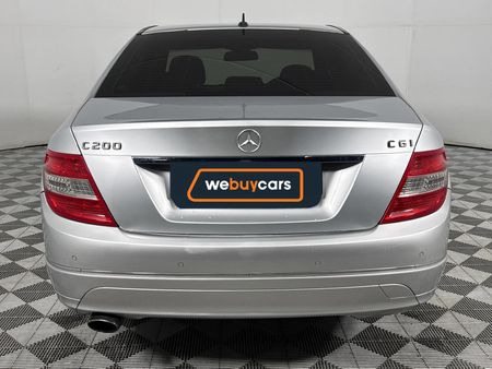 2010-Mercedes-Benz-C-Class-C-200-CGI-BE-Avantgarde-Auto_18