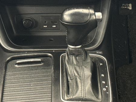 2014-Kia-Sorento-22-Auto_10