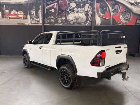 2017-Toyota-Hilux-28-GD-6-Raised-Body-Raider-Extended-Cab_19