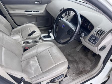 2006-Volvo-S40-24i-Auto_12
