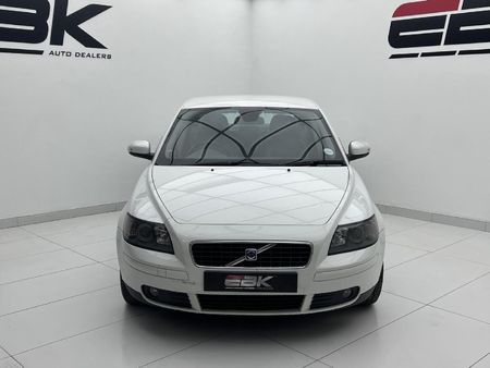 2006-Volvo-S40-24i-Auto_1
