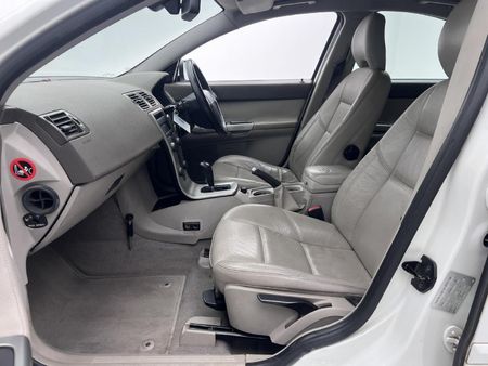 2006-Volvo-S40-24i-Auto_4