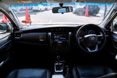 2025-Toyota-Fortuner-24-GD-6-4x4-Auto_17