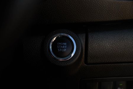 2025-Toyota-Fortuner-24-GD-6-4x4-Auto_20