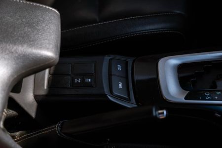 2025-Toyota-Fortuner-24-GD-6-4x4-Auto_21