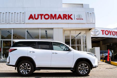 2025-Toyota-Fortuner-24-GD-6-4x4-Auto_27