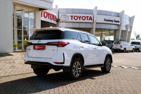 2025-Toyota-Fortuner-24-GD-6-4x4-Auto_29