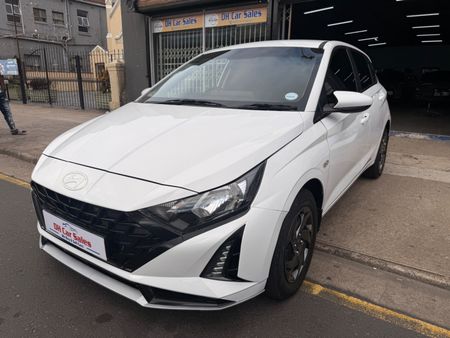 2025-Hyundai-i20-12-Premium_17