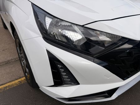 2025-Hyundai-i20-12-Premium_18