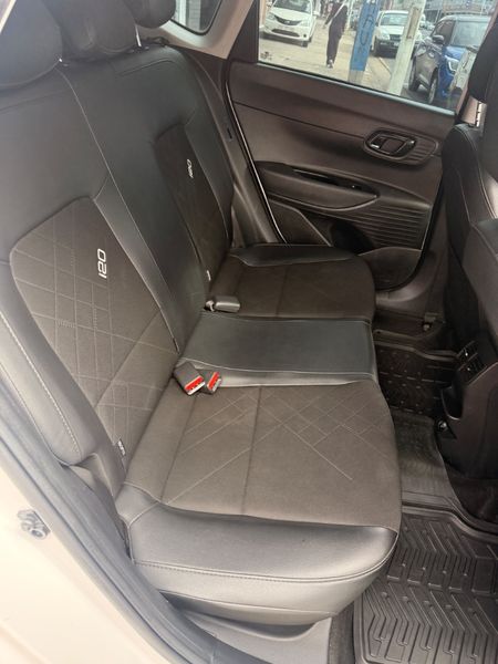 2025-Hyundai-i20-12-Premium_3