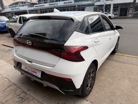 2025-Hyundai-i20-12-Premium_5