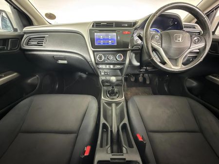2016-Honda-Ballade-15-Elegance_1