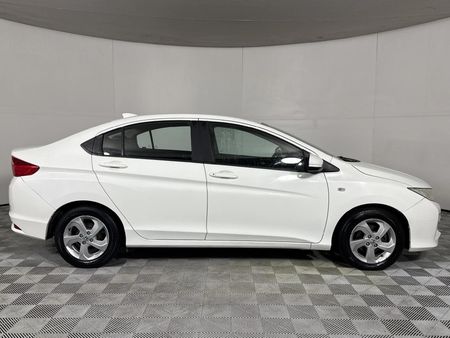 2016-Honda-Ballade-15-Elegance_6
