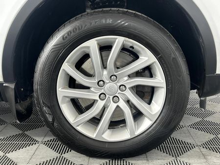 2018-Land-Rover-Discovery-Sport-20i4-D-HSE_5