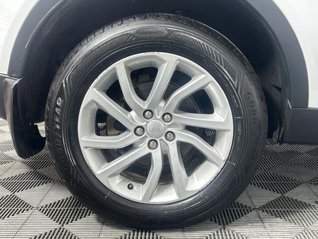 2018-Land-Rover-Discovery-Sport-20i4-D-HSE_7