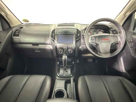 2022-Isuzu-D-Max-300-X-Rider-Auto-Double-Cab_1