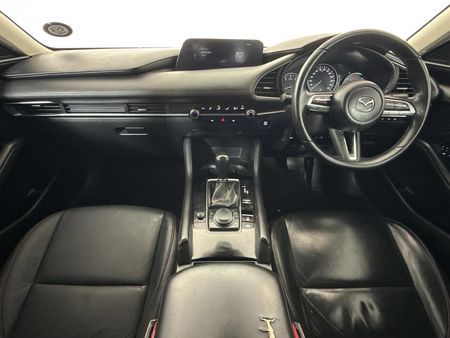 2020-Mazda-3-15-Dynamic-Auto_1