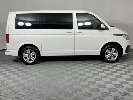 2023-Volkswagen-Kombi-T61-20-TDI-110kW-Auto-Trendline_15