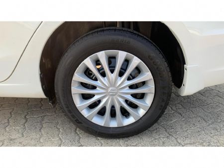 2024-Suzuki-Ciaz-15-GL_19