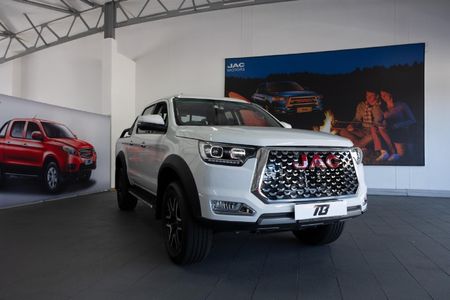 2026-JAC-T8-20-CDI-Lux-Double-Cab_0