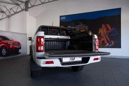 2026-JAC-T8-20-CDI-Lux-Double-Cab_3
