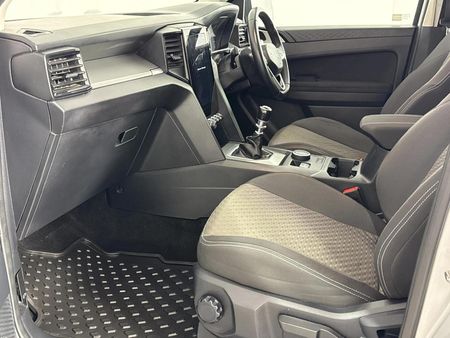 2023-Volkswagen-Amarok-20-TDI-125kW-4Motion-Life-Double-Cab_5