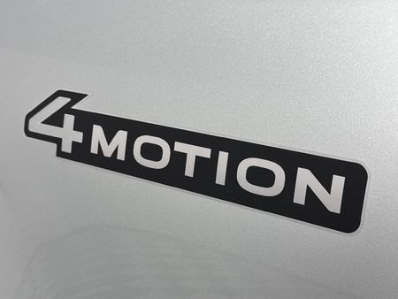 2023-Volkswagen-Amarok-20-TDI-125kW-4Motion-Life-Double-Cab_8