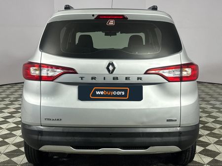 2021-Renault-Triber-10-Dynamique_17