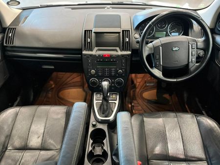 2010-Land-Rover-Freelander-II-22-SD4-HSE-Auto_11