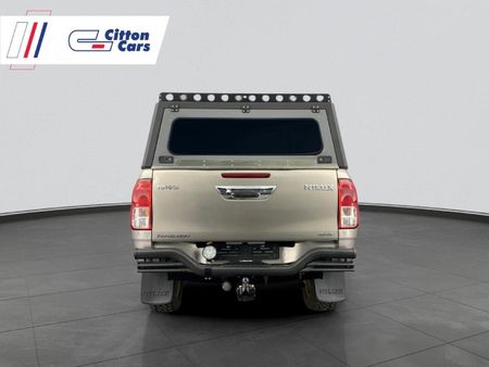 2016-Toyota-Hilux-40-V6-Raider-4x4-Double-Cab-Auto_5