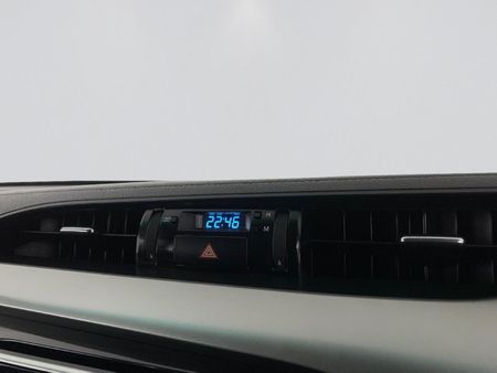 2016-Toyota-Hilux-40-V6-Raider-4x4-Double-Cab-Auto_6